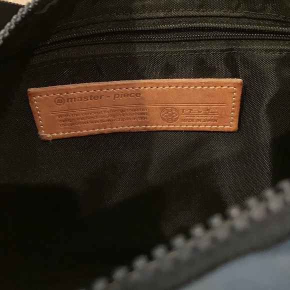 master-piece Japan Shoulder Bag - Picture 4 of 5